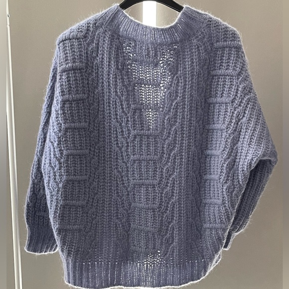 ba&sh beliz cardigan in lavender. Gently worn. In perfect condition.T0 - Picture 4 of 5